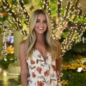 Meet your Posher, Madison